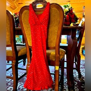 Small cocktail dress. Perfect condition.